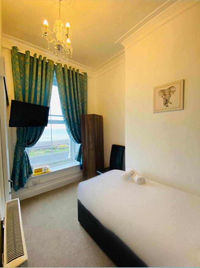 Four Oaks Hotel Llandudno Eksteriør bilde